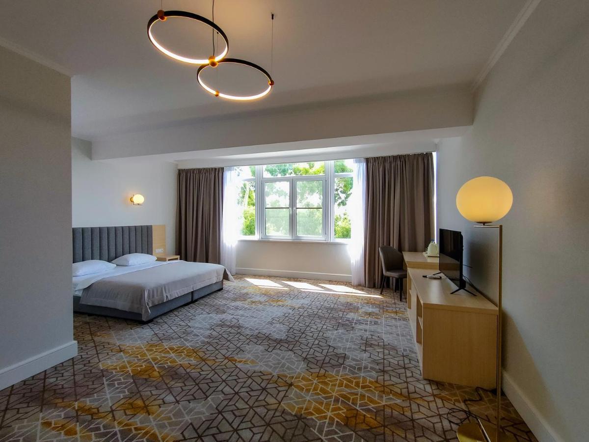 Hotel Citrus Гагра Экстерьер фото