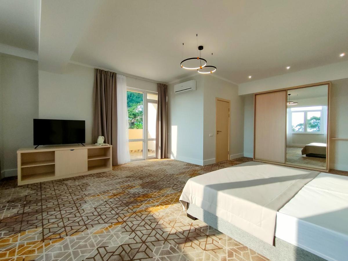 Hotel Citrus Гагра Экстерьер фото